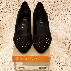 SELBY BLACK SUEDE PUMP WITH GOLD ACCENTS Size  8 ½   in box
